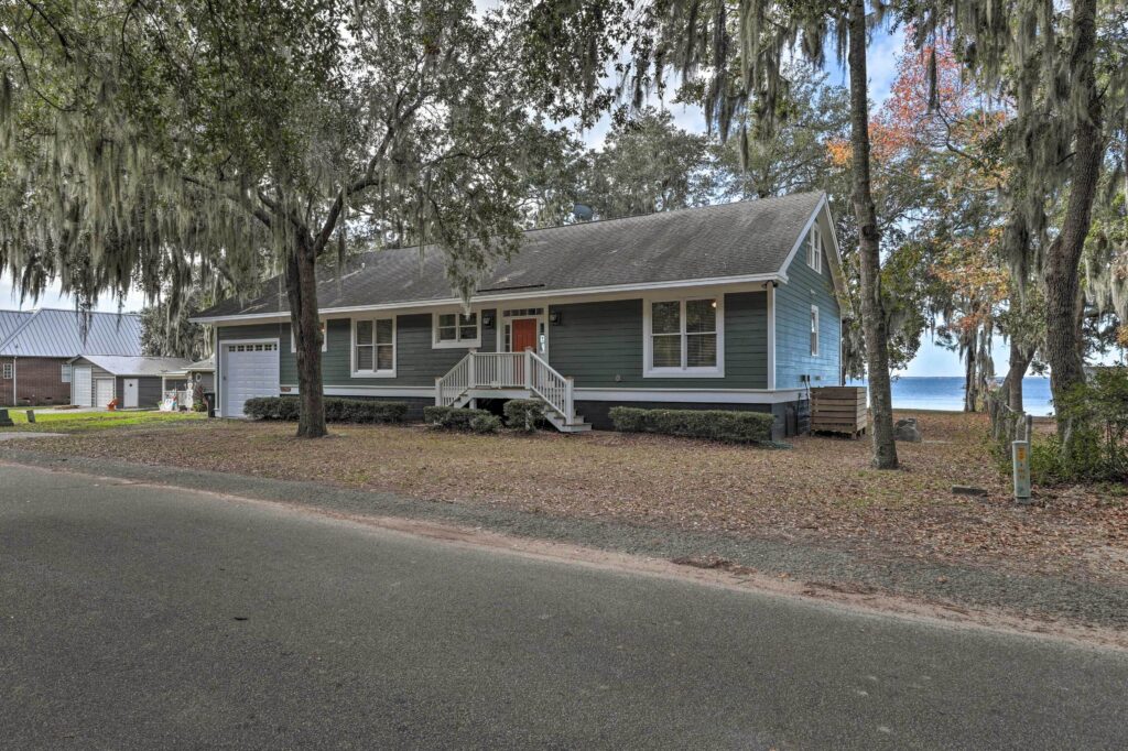 Front Image of Vacation Rental House: Lakefront Retreat w/ Game Room & Private Dock!