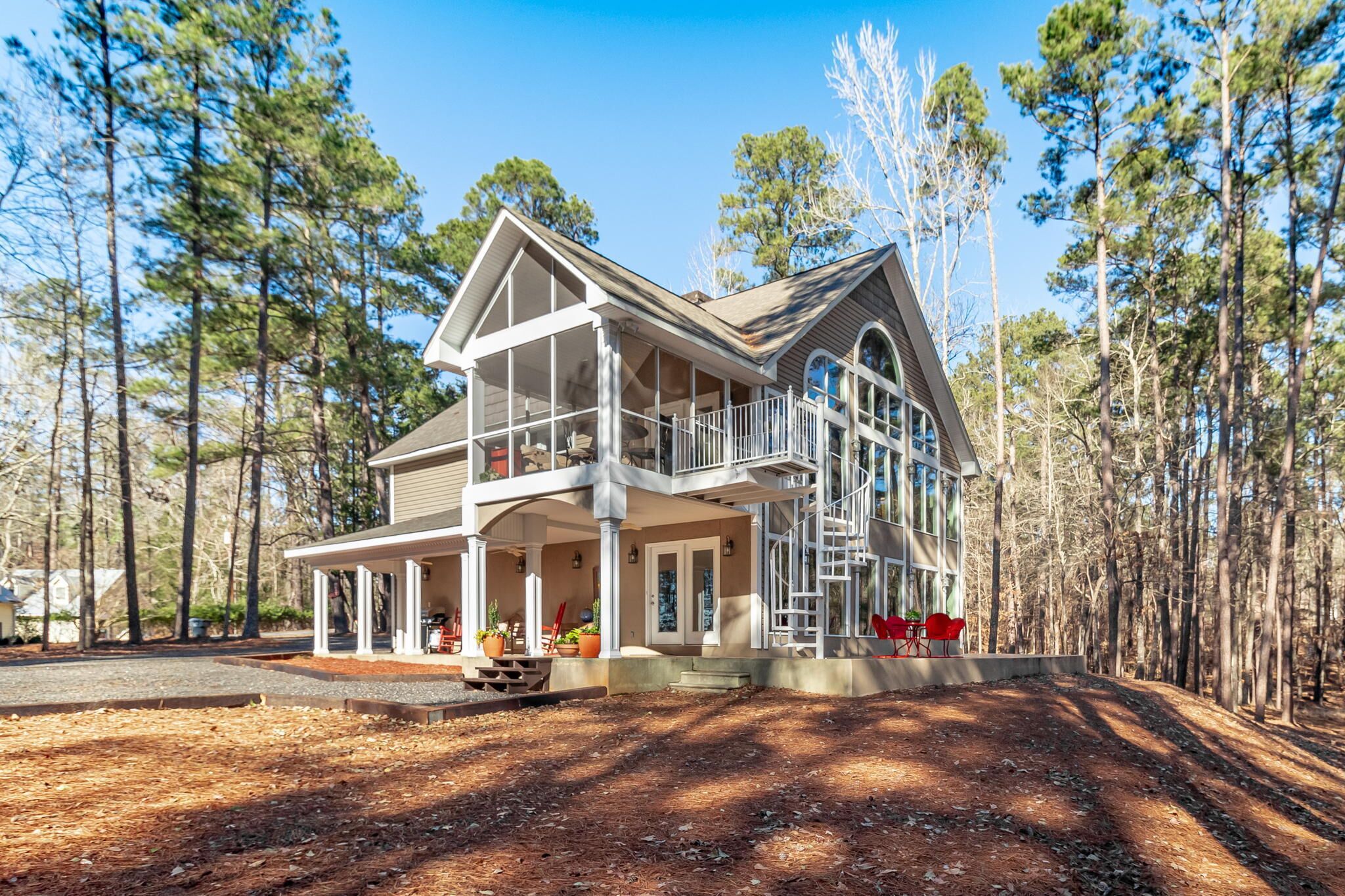 Beautiful Lakehouse on Clarks Hill Lake