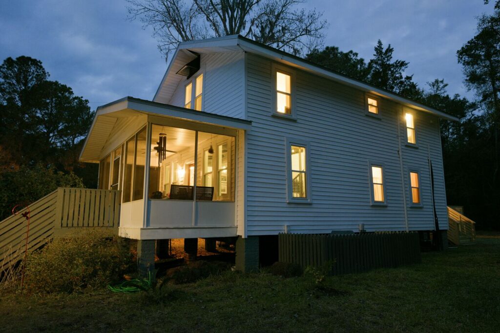 Image of the "Edisto Escape- Creekfront Farmhouse", waterfront vacation rental home on Edisto Island, South Carolina.