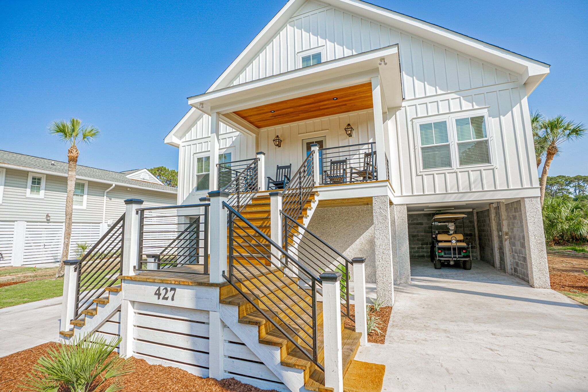 NEW LISTING Six Bedrooms - Private Dock - Steps to the Beach - Sleeps 14 NEW LISTING Six Bedrooms - Private Dock - Steps to the Beach - Sleeps 14