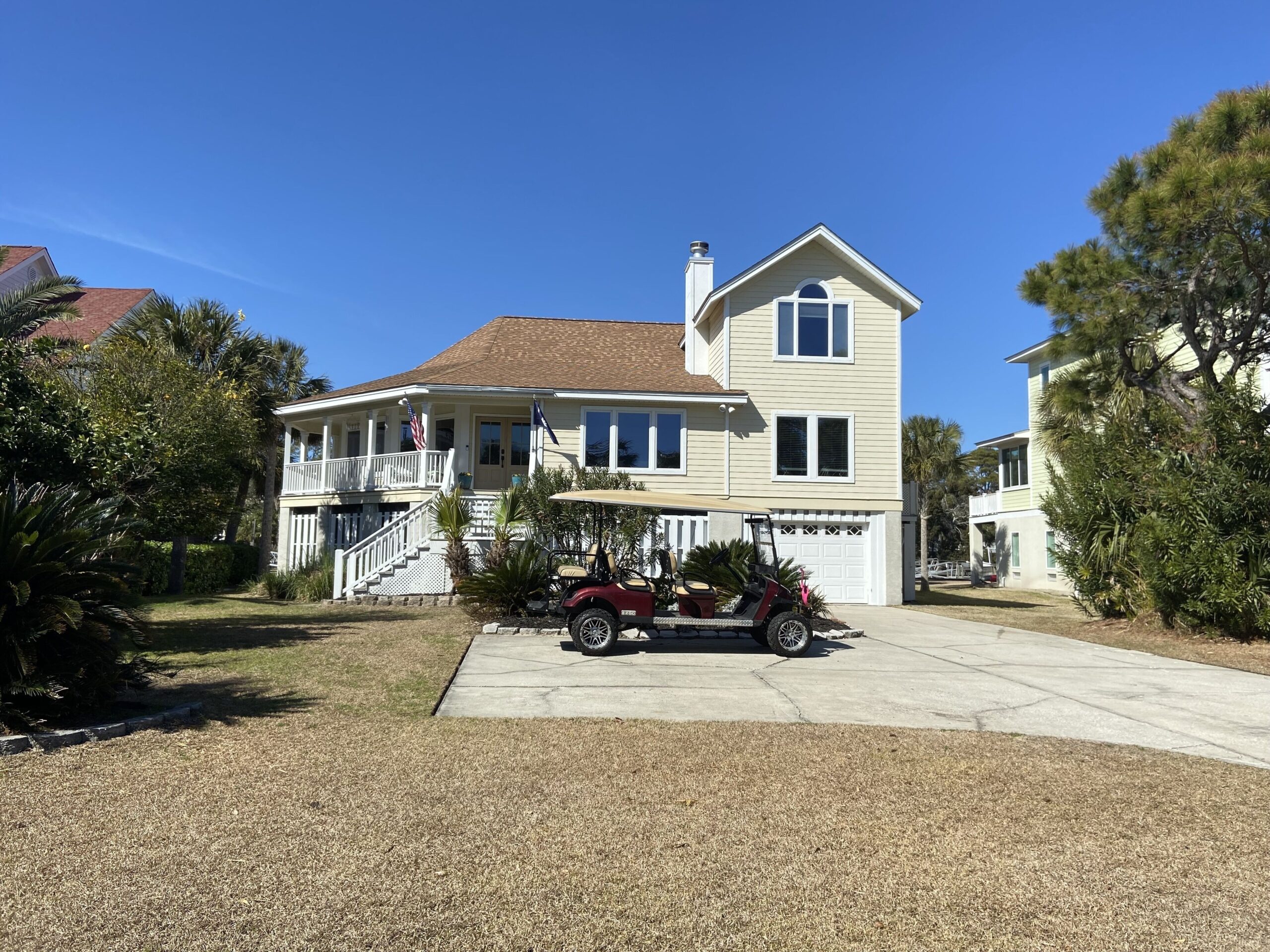 New Screened Porch on the Canal with Beach Access steps away! New Screened Porch on the Canal with Beach Access steps away!