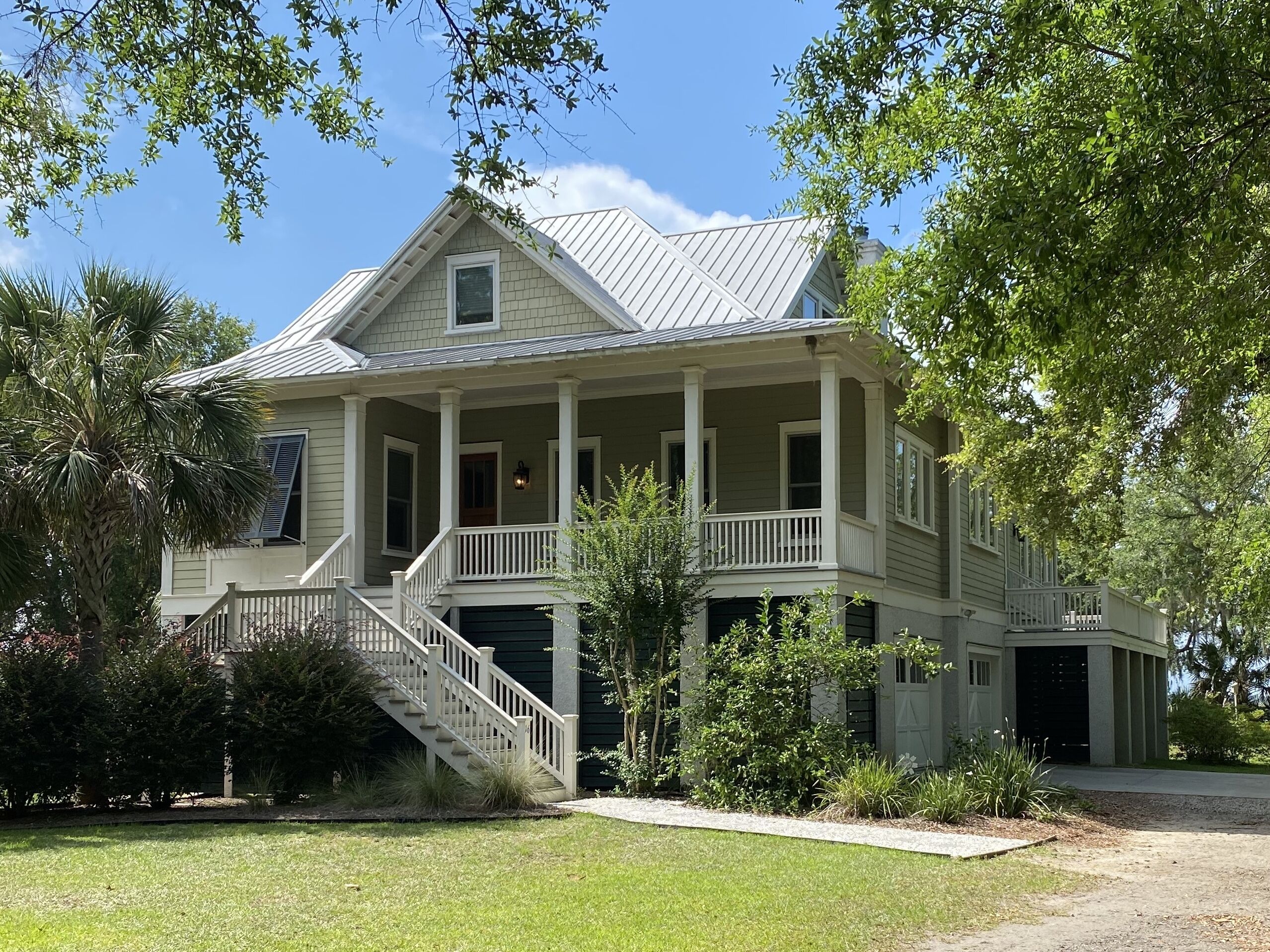 Private Deep Water 6.5 acre Estate With Dock Sleeps 10 Private Deep Water 6.5 acre Estate With Dock Sleeps 10