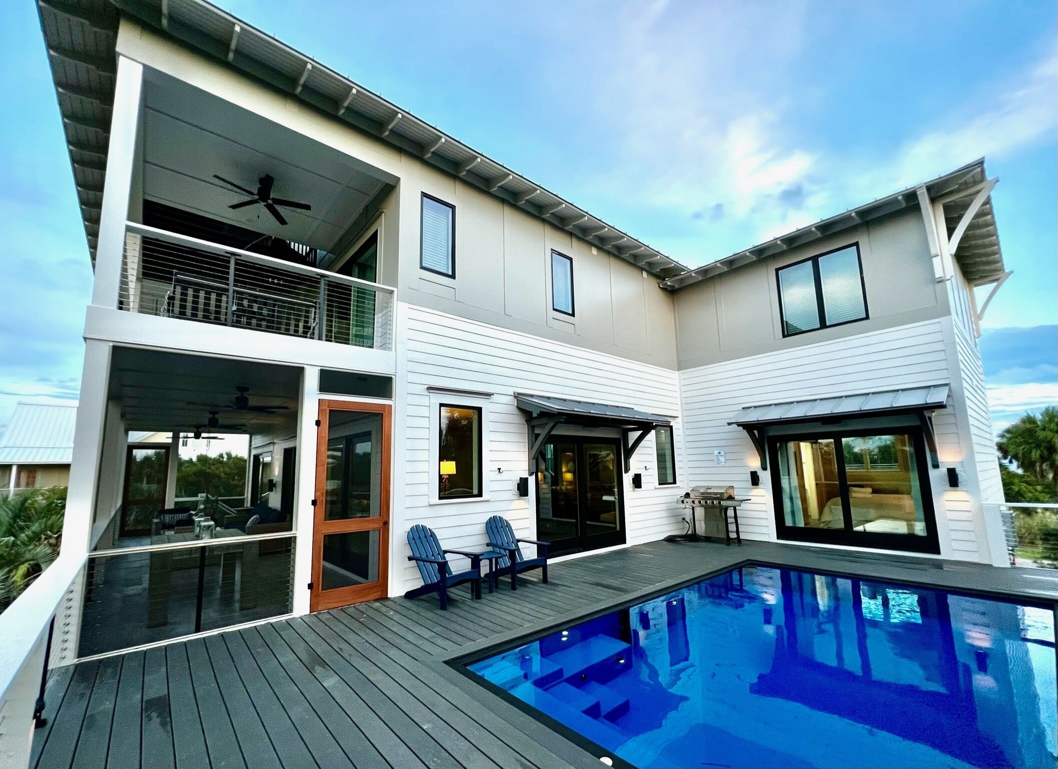 Private Pool and Dock, Steps from the Beach, Beautiful Sunset Views