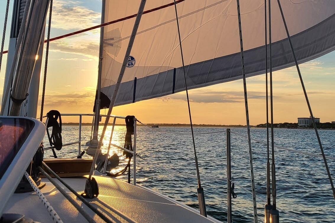 Private Luxury Sailing Charters, BYOB & Dolphins Private Luxury Sailing Charters, BYOB & Dolphins