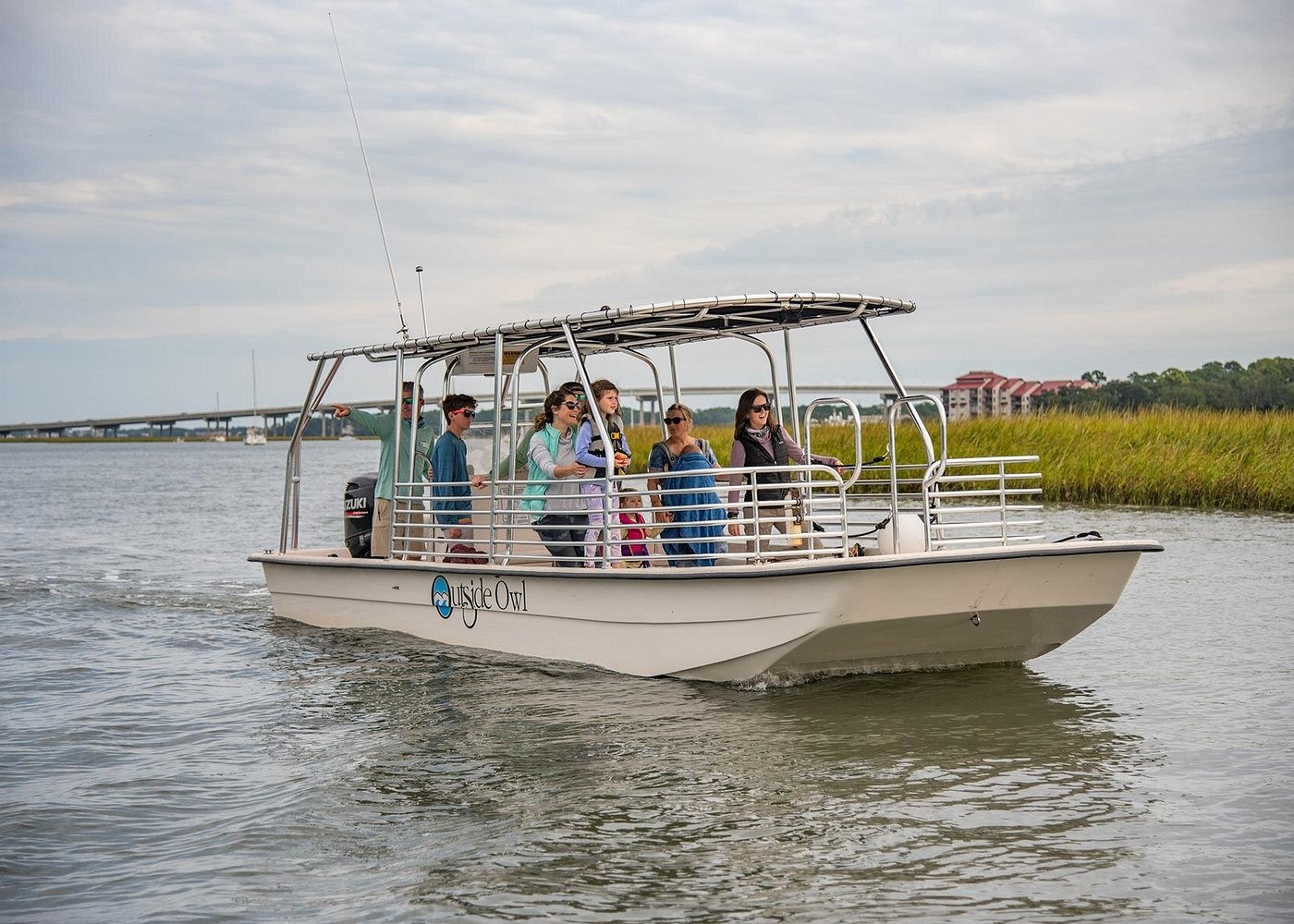 90 Minute Hilton Head Dolphin and Nature Cruise 90 Minute Hilton Head Dolphin and Nature Cruise