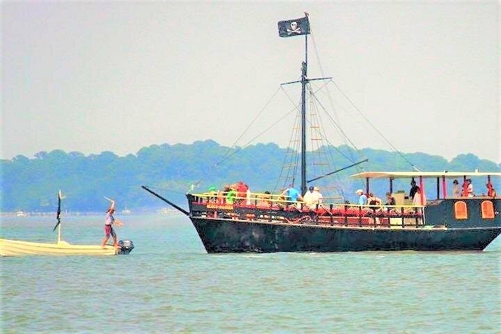 Hilton Head Pirate Ship Adventure Sail aboard the Black Dagger Hilton Head Pirate Ship Adventure Sail aboard the Black Dagger
