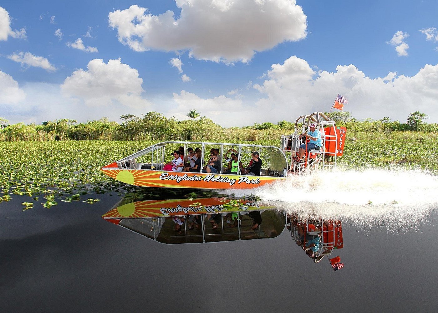 From Miami Everglades Airboat, Wildlife Show, and Roundtrip Bus From Miami Everglades Airboat, Wildlife Show, and Roundtrip Bus