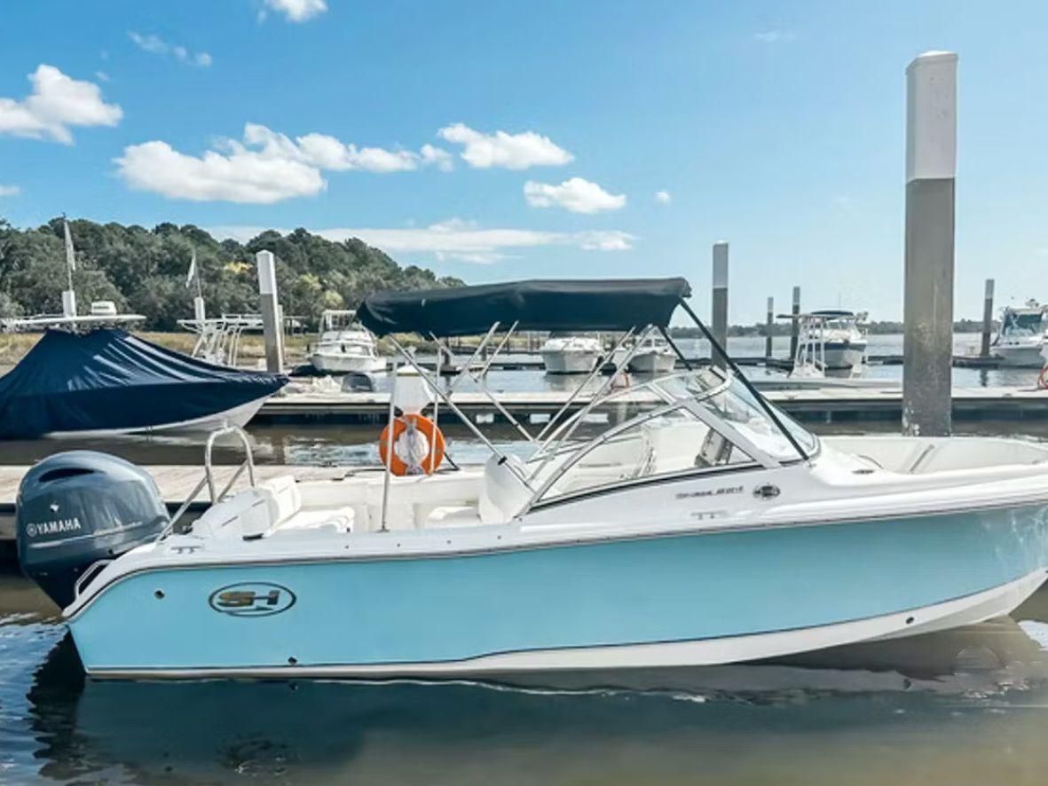 Super Clean Like New 2018 21ft Sea Hunt-211 Escape Super Clean Like New 2018 21ft Sea Hunt-211 Escape