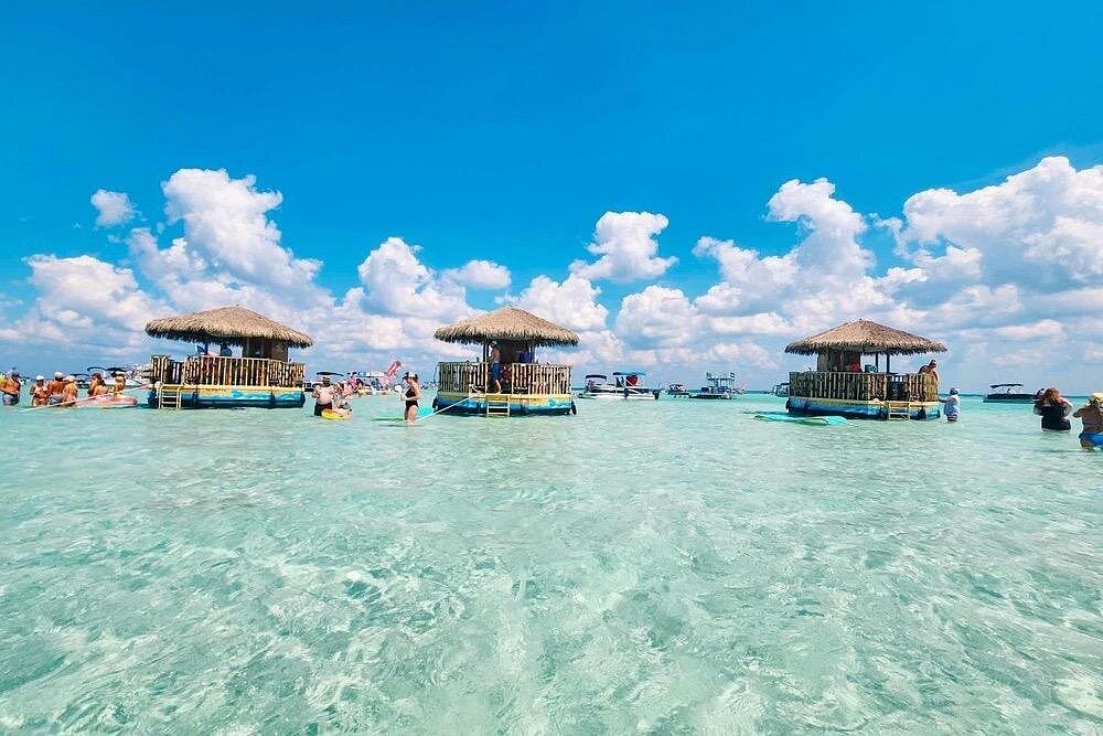 Tailfins Tiki Boats Crab Island Sandbar (3hrs) Tailfins Tiki Boats Crab Island Sandbar (3hrs)
