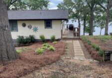 2-Bedroom, Lake Front Cottage on Lake Wateree with Dock
