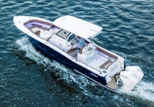 28ft Scout Center Console Boat Rental in Charleston - Private Harbor Tours
