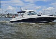 420 SEARAY LUXURY YACHT AVAILABLE FOR CUSTOMIZED HARBOR TOURS