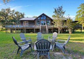 A True Nature Lover's Island RetreatwPrivate Dock