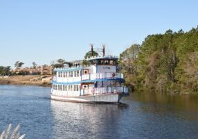 Barefoot Queen Riverboat Cruises