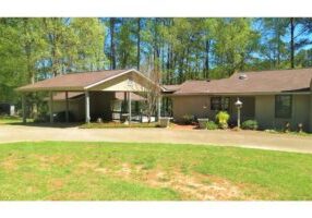 Beautiful Lake Front Home on Clarks Hill Lake