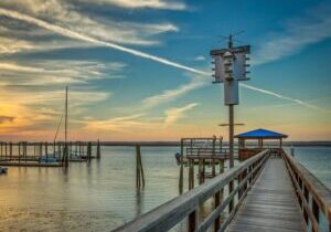 Beautiful Loft with Dock on Inter coastal Waterway Gorgeous Sunset Come by boat!