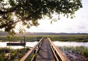 Private Low Country Waterfront Oasis with dock only 10 min to Beaufort