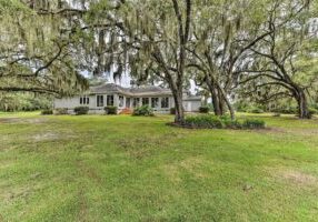 Serene Waterfront Retreat On Okatie River!